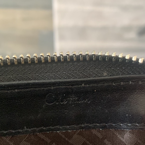 Cole Haan Black Leather Zippered Wallet Clutch - Picture 5 of 9